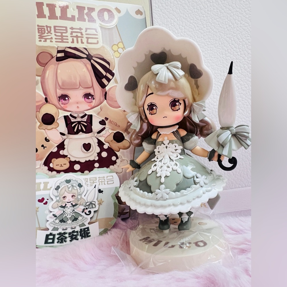 “Milko” Series Figures - “White Tea Anne”